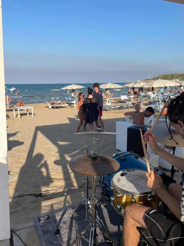 Arvini Beach Club