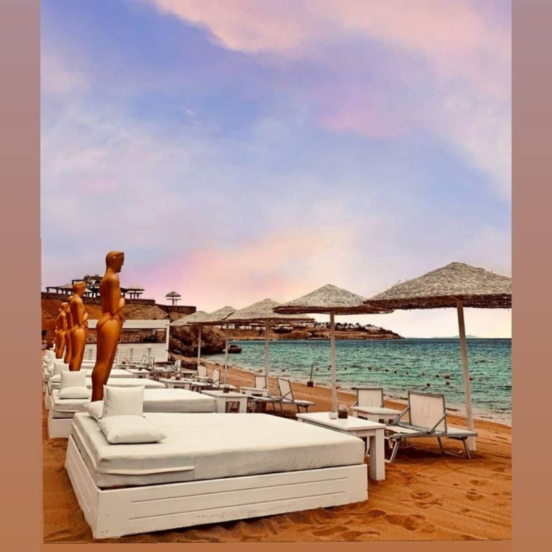 The Beach Luxury Club