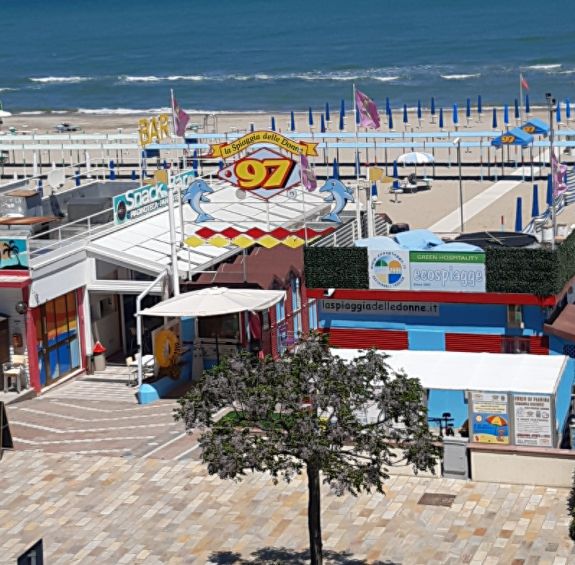 La Spiaggia delle Donne 97
