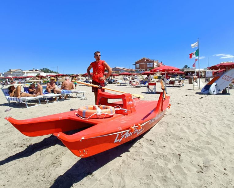 L'Aurora Beach