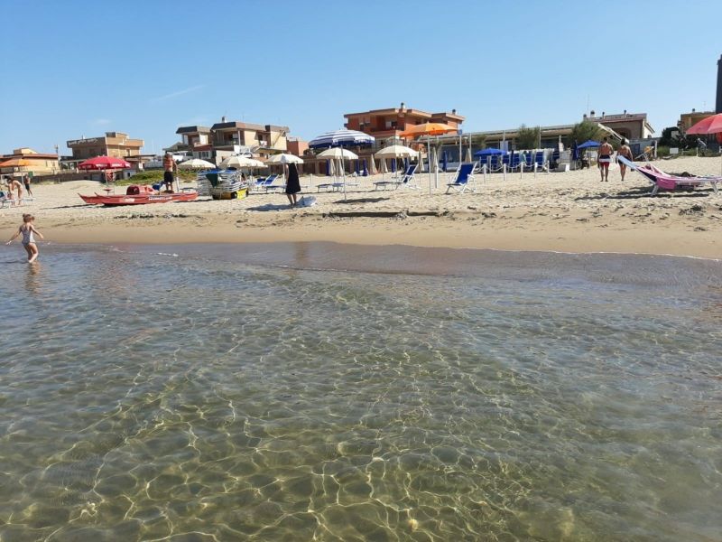 Tinga Beach & Risto
