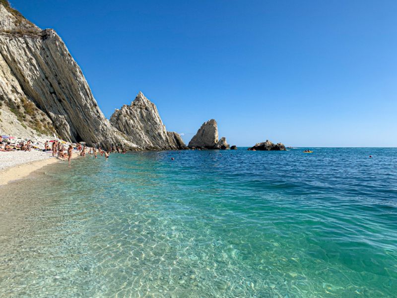 Spiaggia Delle Due Sorelle
