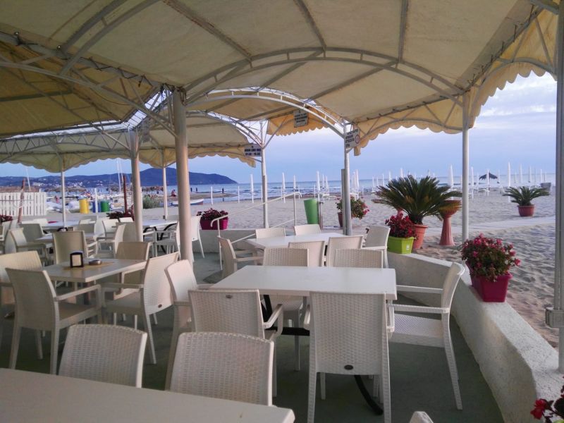 Lido Mec Beach