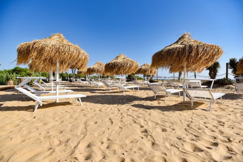 Dolcevita Beach