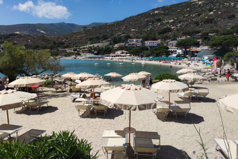 La Spiaggetta Di Cavoli