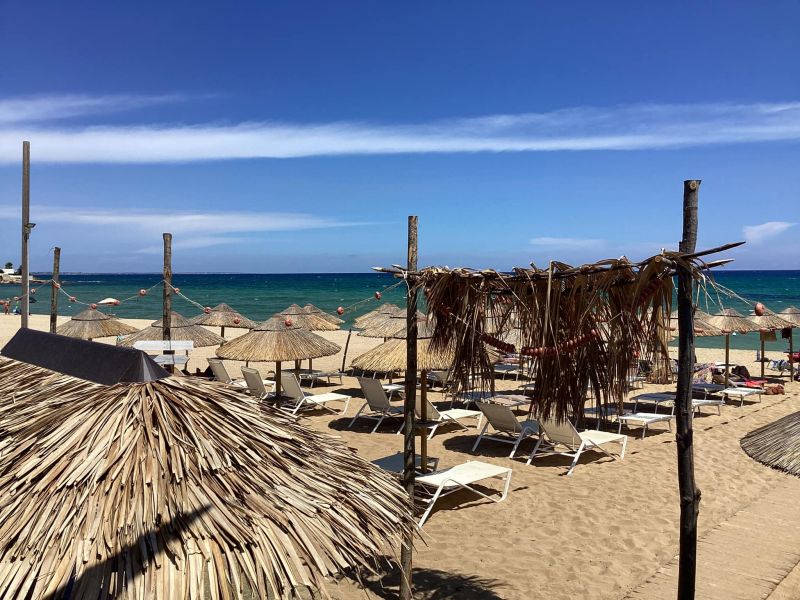 Joy Beach Avola