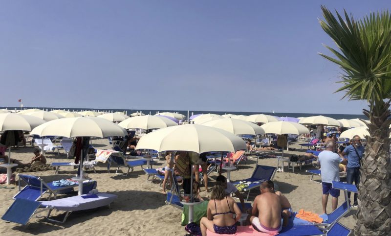 Nona Beach 35